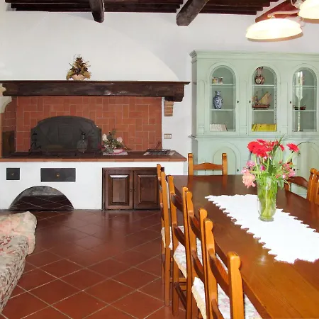 Dom wakacyjny Locazione Turistica S- Colomba - Smr150